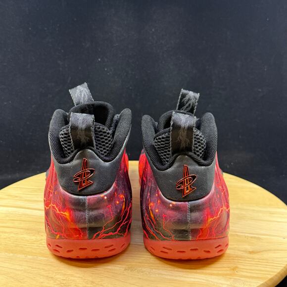 Size 9.5 Nike Air Foamposite One Stranger Things Men’s Black IR7336-001 New